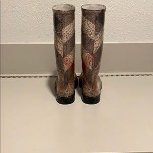 Burberry Shoes - Burberry Rainboots Burberry Shoes - Burberry Rainboots